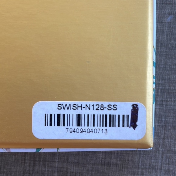 Swish Spread Your Wings Butterfly Necklace - Picture 7 of 7